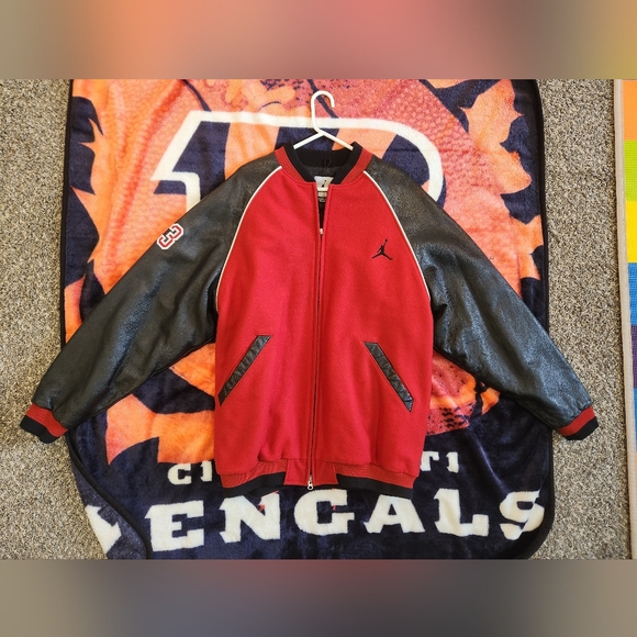 2002 Jordan Varsity Jacket Men's Size XXL